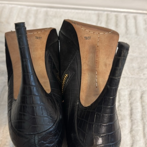 Vince Camuto Elvin Suede Platform Bootie With Crocodile Leather Heel - Picture 8 of 9